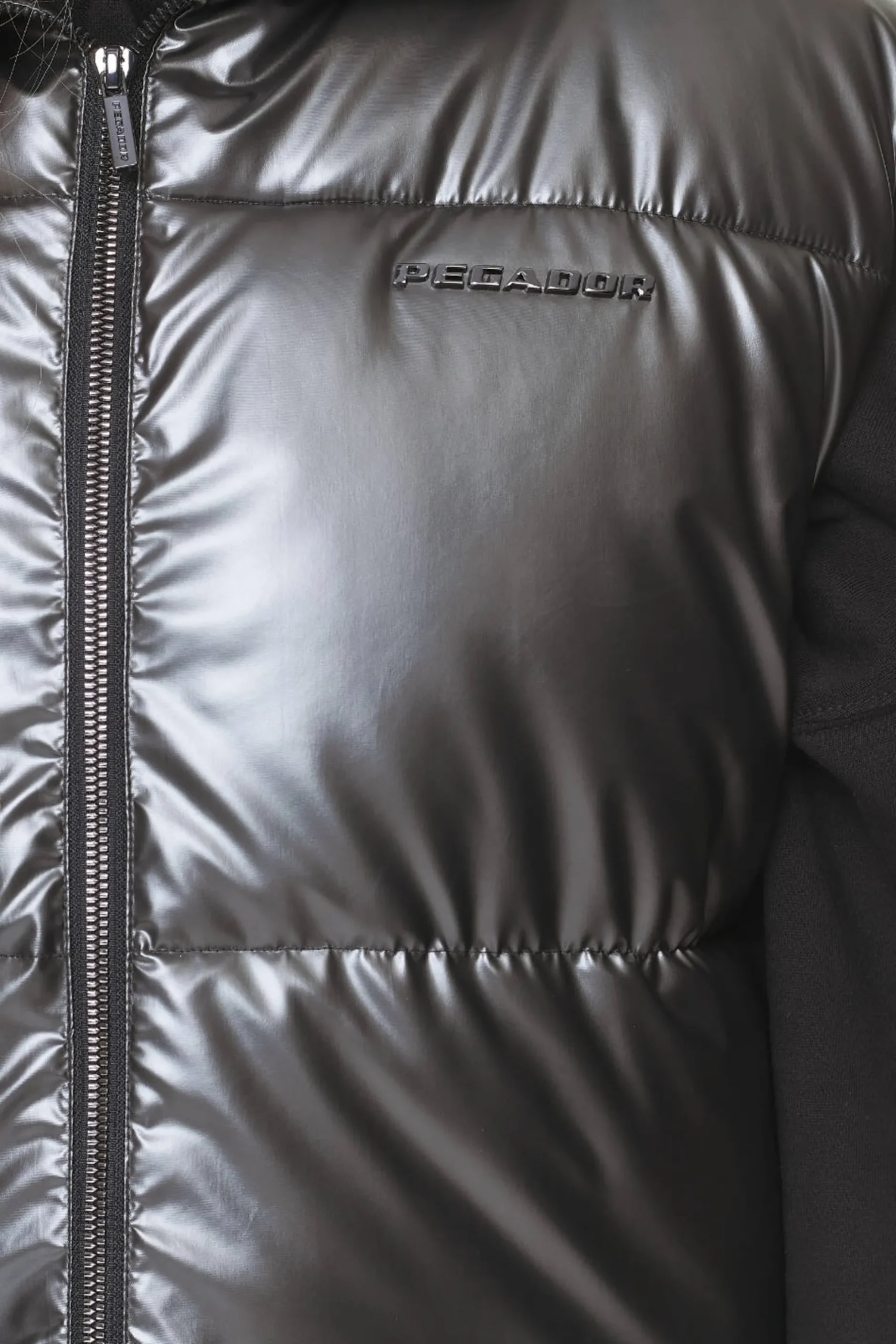 Pegador Vests|Angel Puffer Vest Dark Chrome