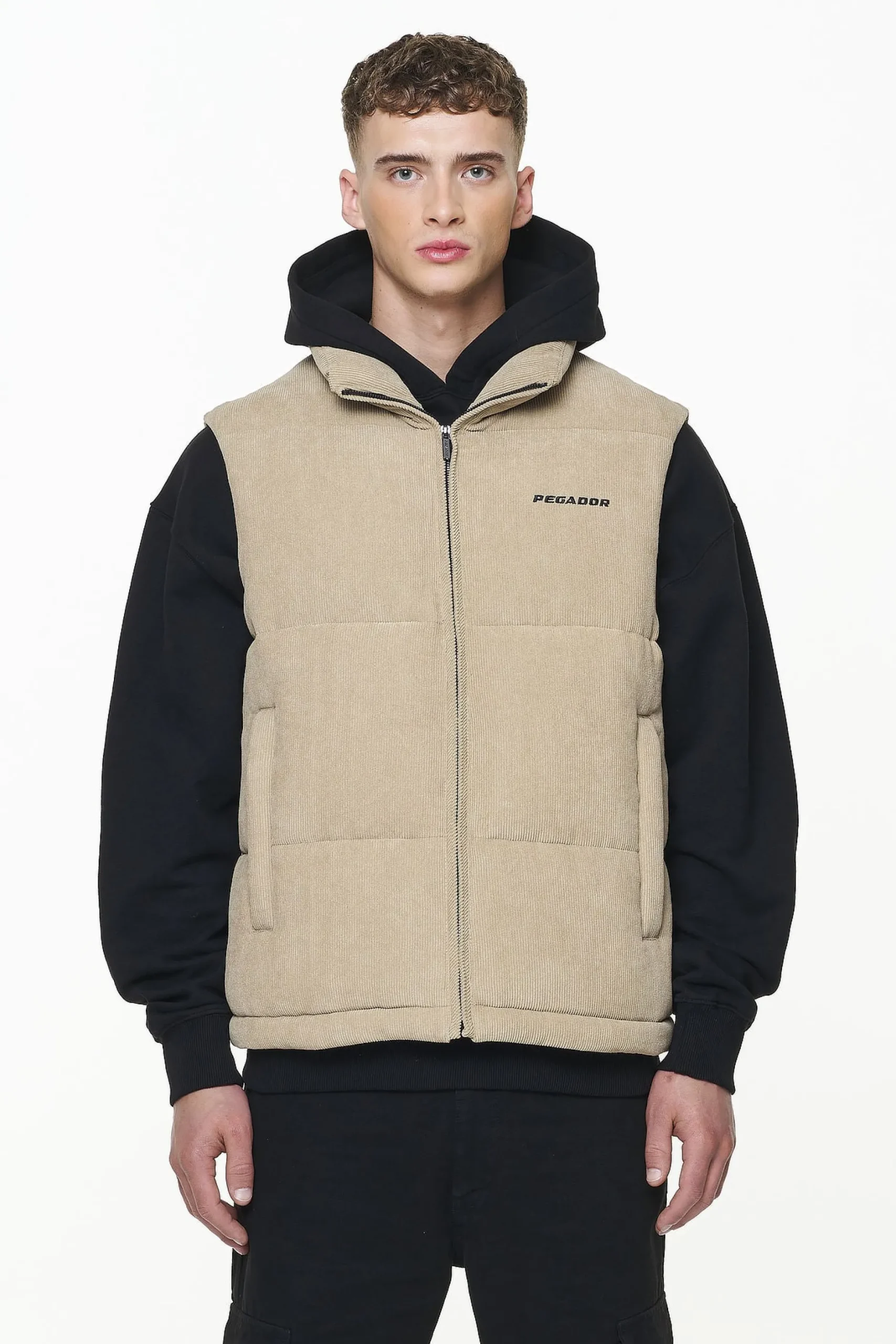 Pegador Vests|Bardon Cord Puffer Vest Sand