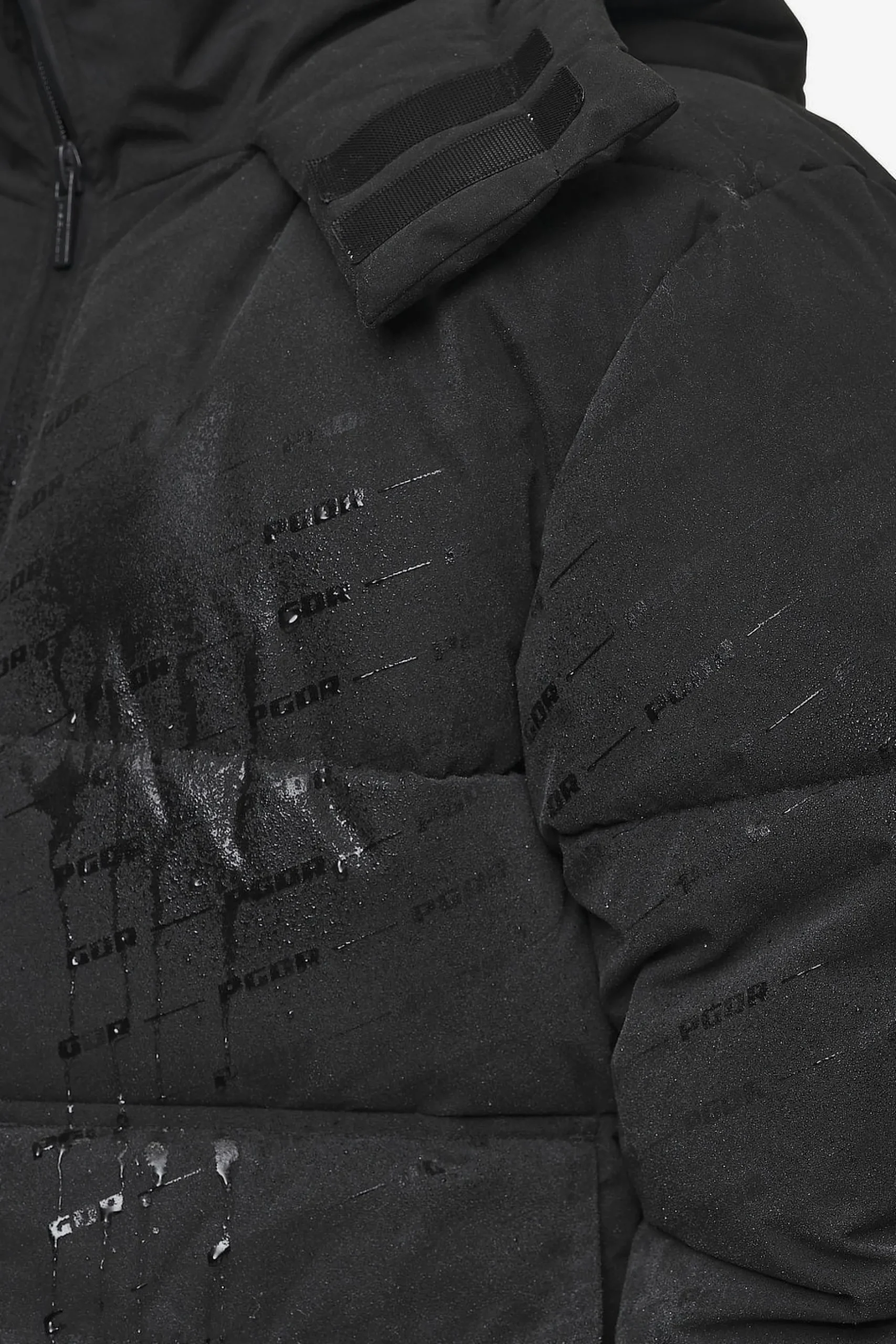 Pegador Jackets|Carvel Water-Reactive Logo Puffer Jacket Black