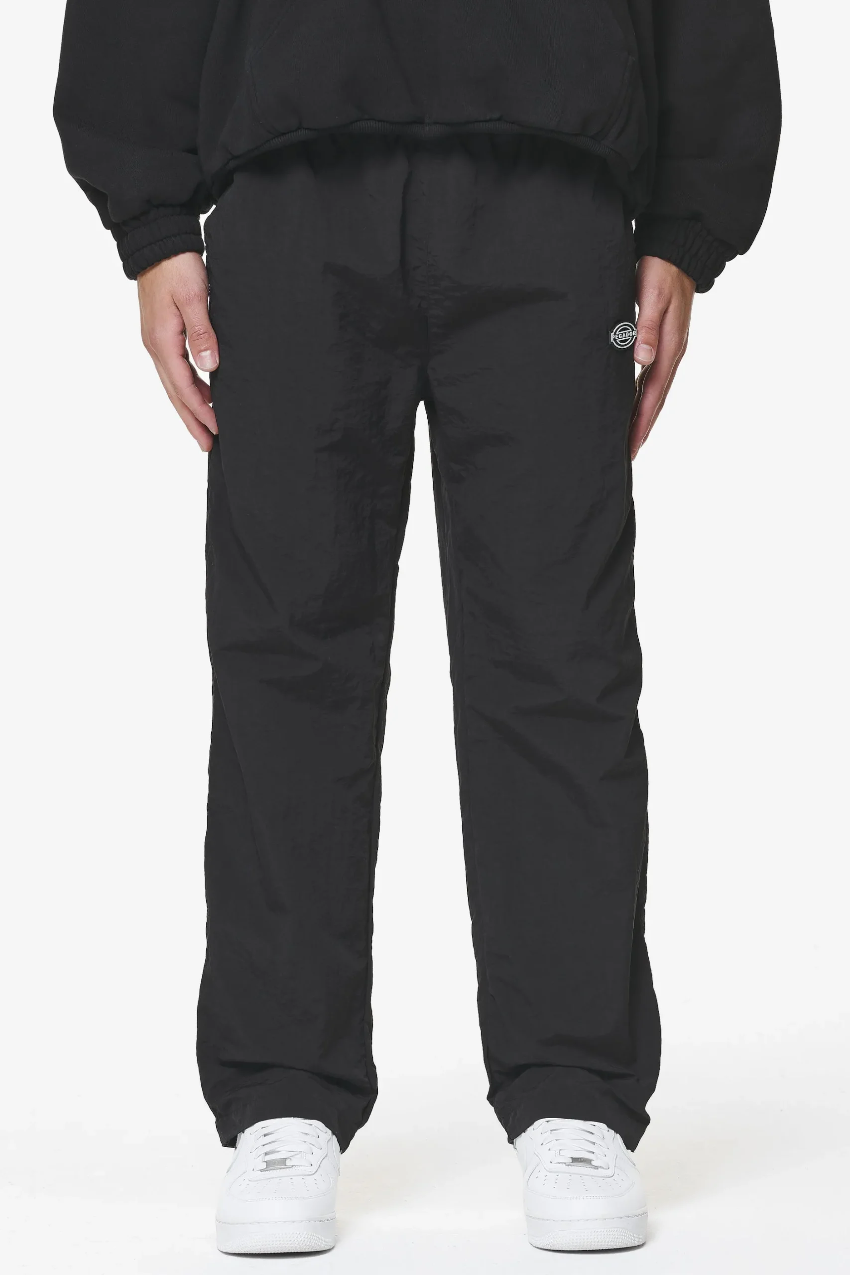 Pegador Pants & Joggers|Drewo Wide Track Pants Onyx Black