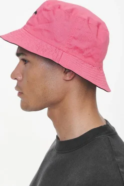 Pegador Caps & Hats|Juan Reversible Bucket Hat Black Strawberry