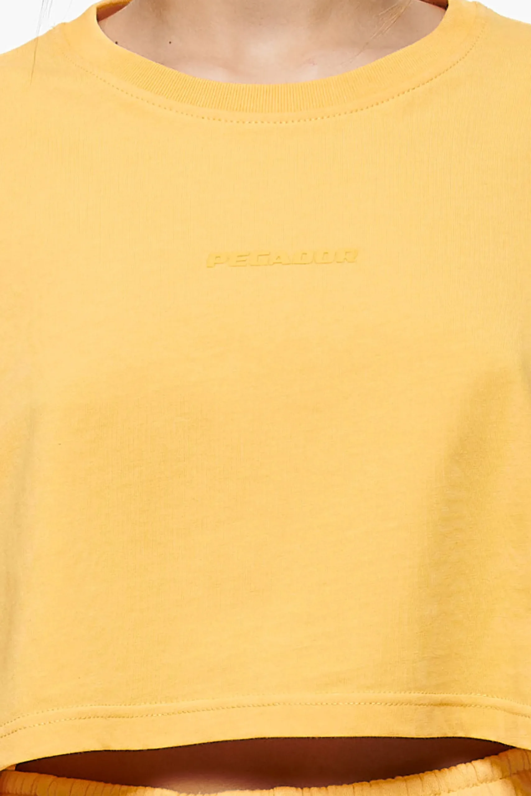 Pegador Tees|Layla Oversized Cropped Tee Vintage Washed Golden Sun Gum