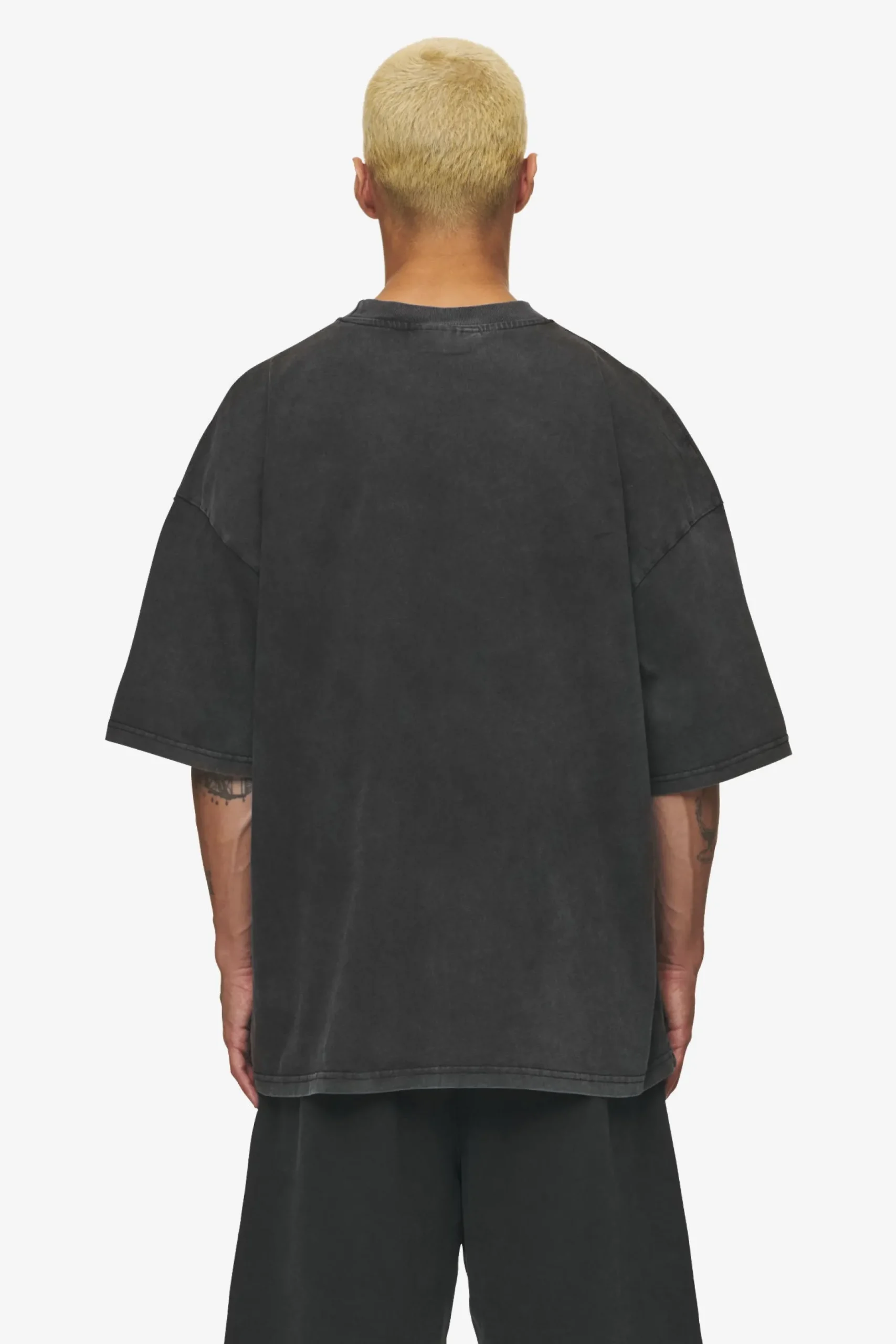 Pegador Tees|Leono Boxy Tee Sky Blue Gum Vintage black