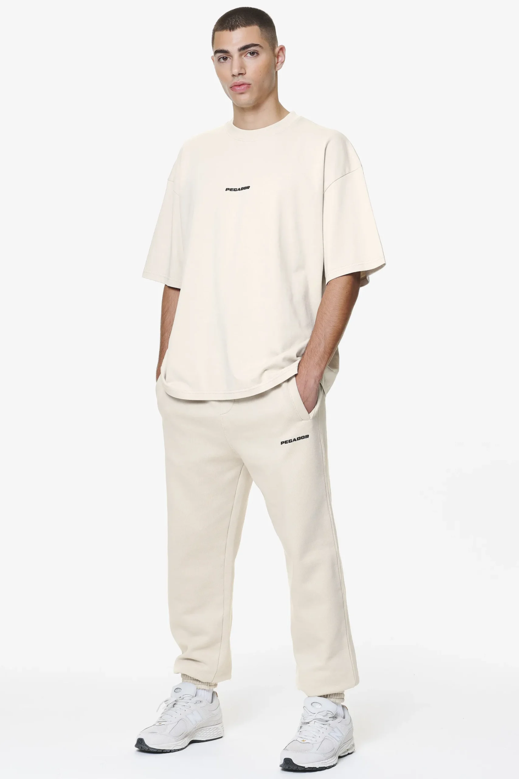 Pegador Tees|Logo Boxy Tee Gum Washed dust cream
