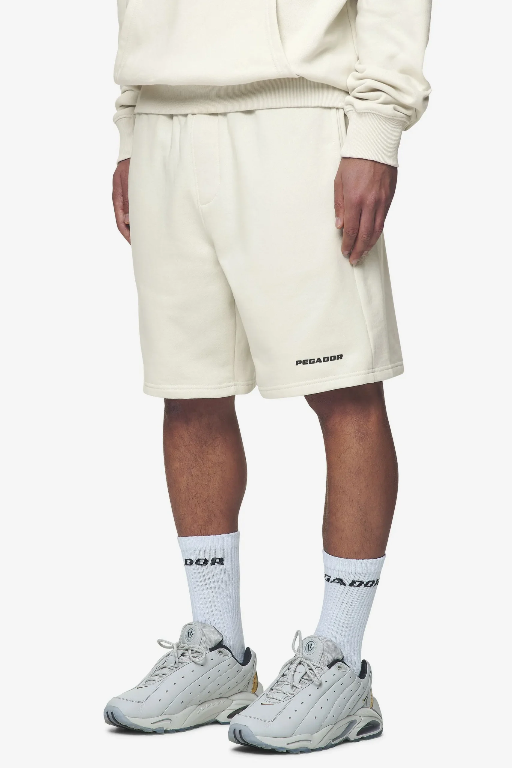 Pegador Shorts|Logo Heavy Sweat Shorts Black Gum Washed salty cream