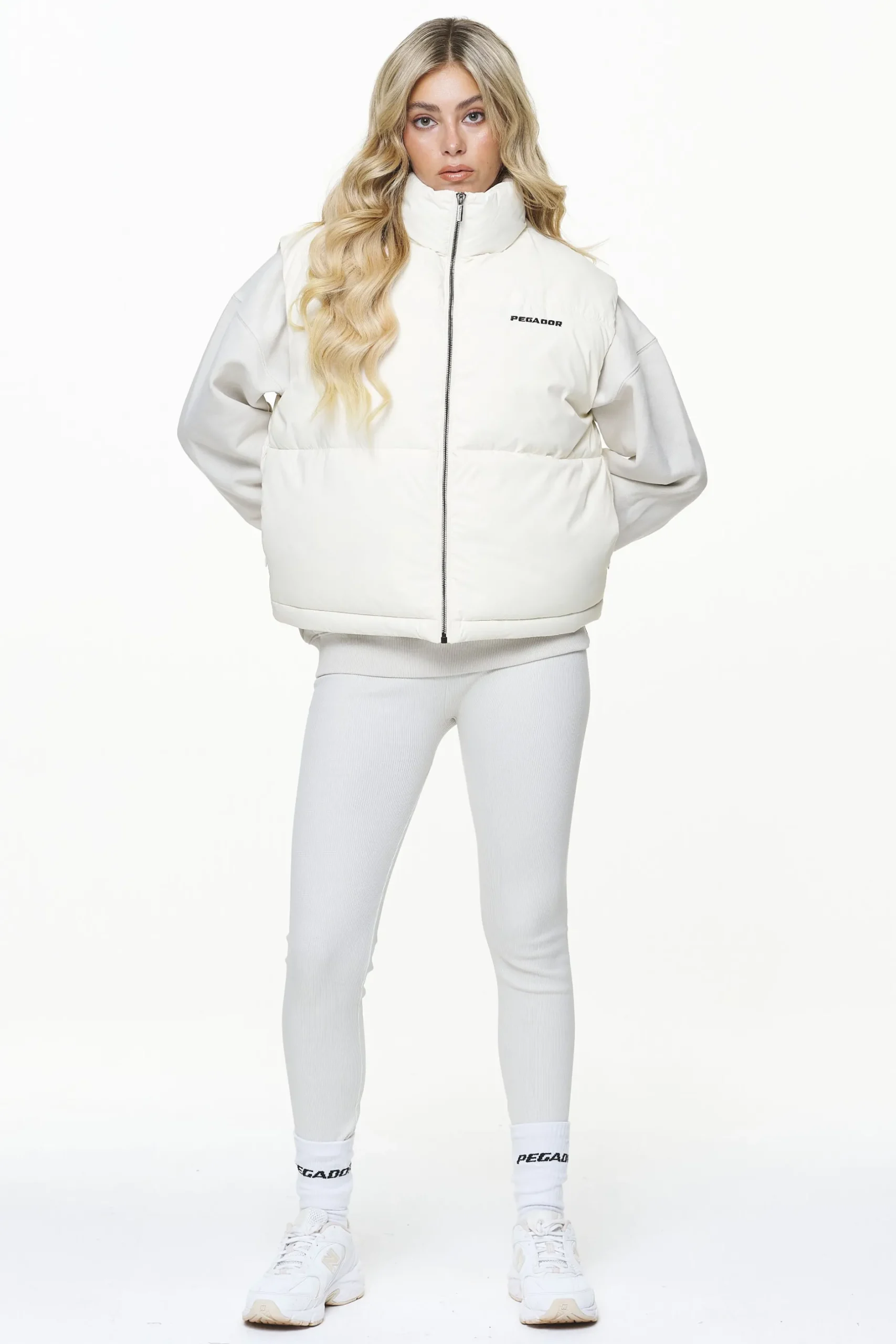 Pegador Vests|Priory Puffer Vest Bone White