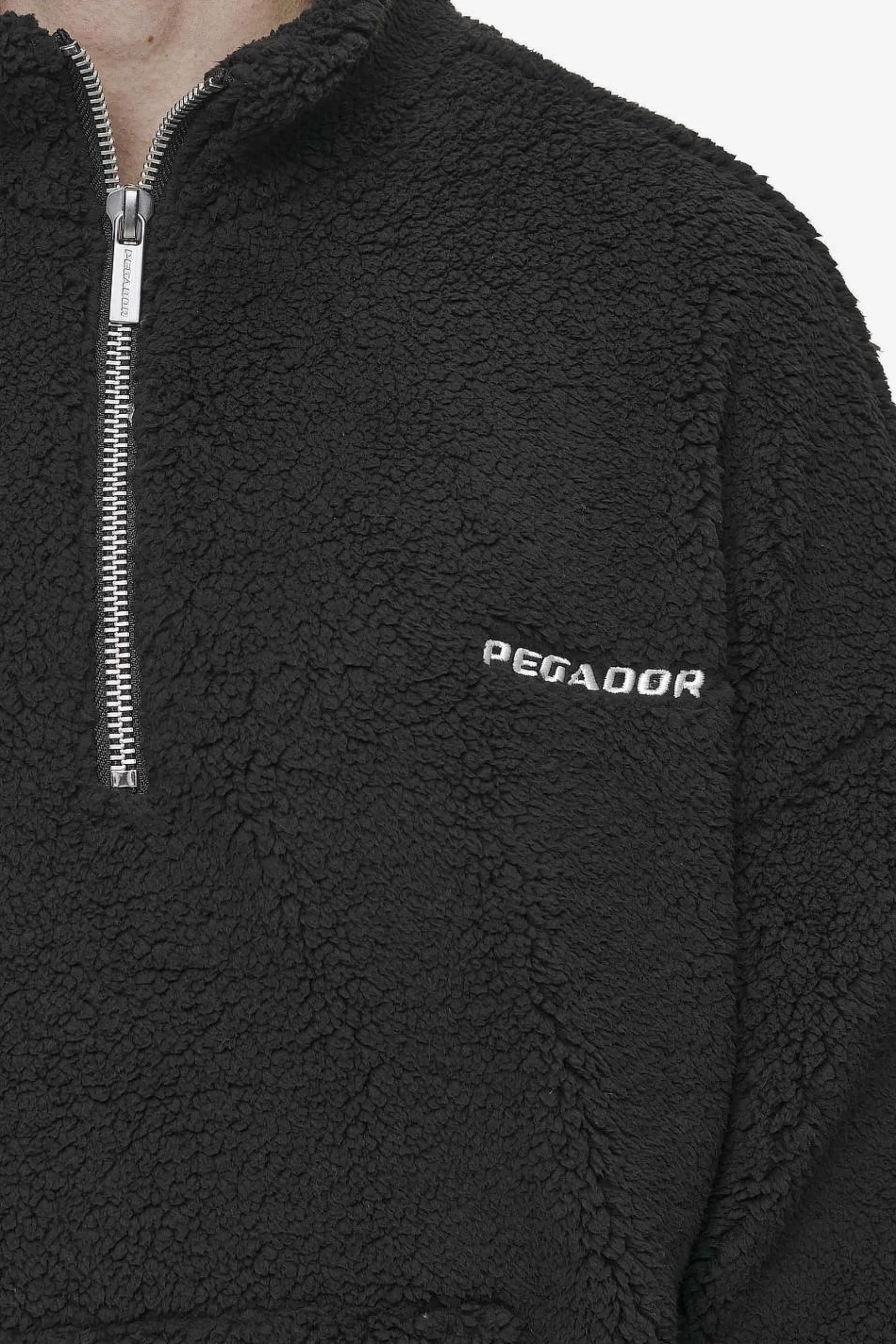 Pegador Sweaters|Puka Teddy Half Zip Sweater Black