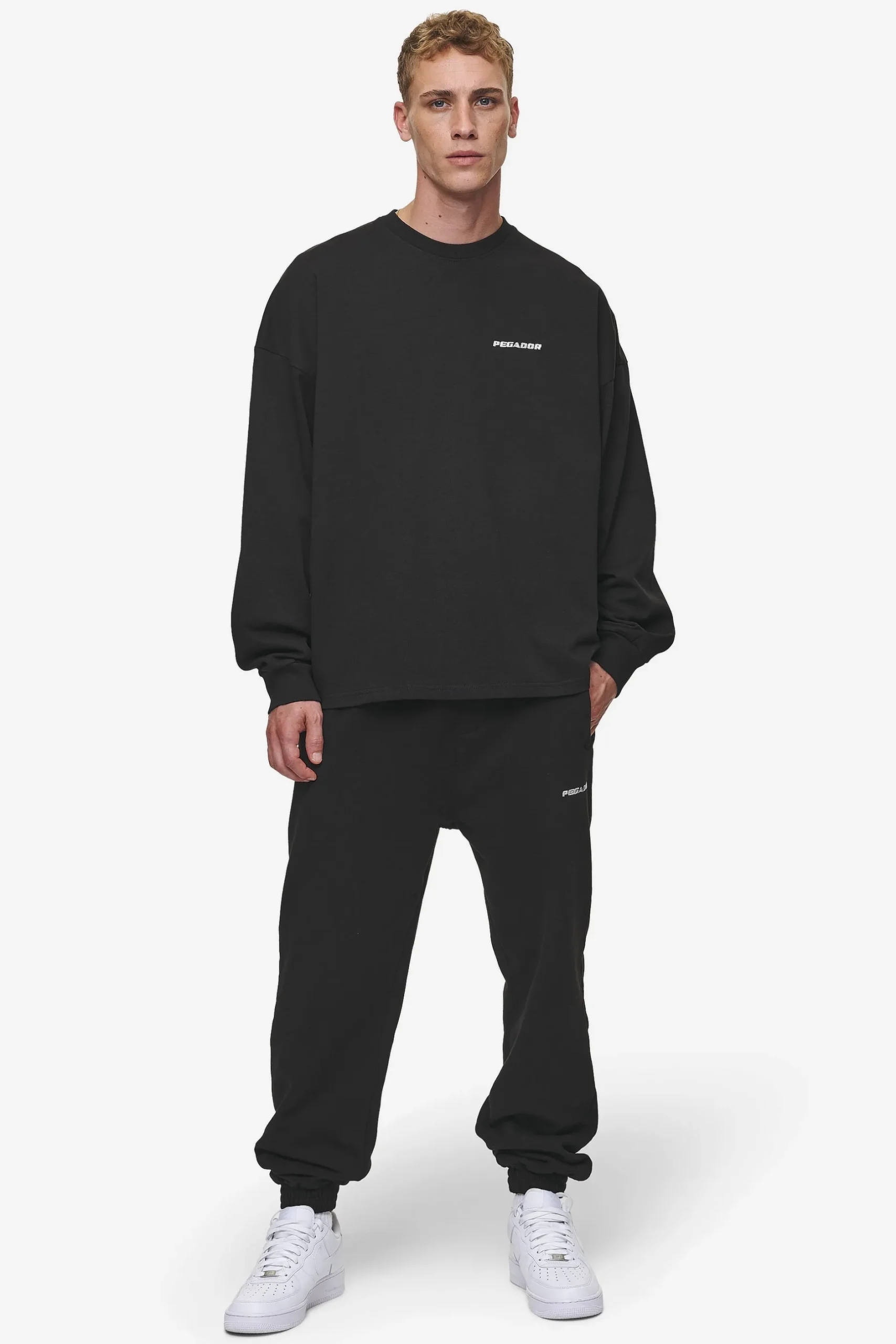 Pegador Longsleeves|Rusk Logo Oversized Longsleeve Washed Black
