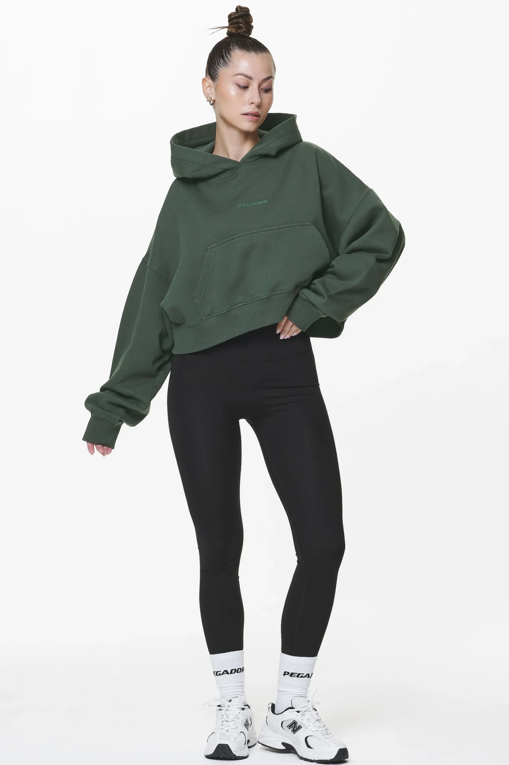 Pegador Hoodies|Salita Oversized Cropped Hoodie Washed Sage Green Gum