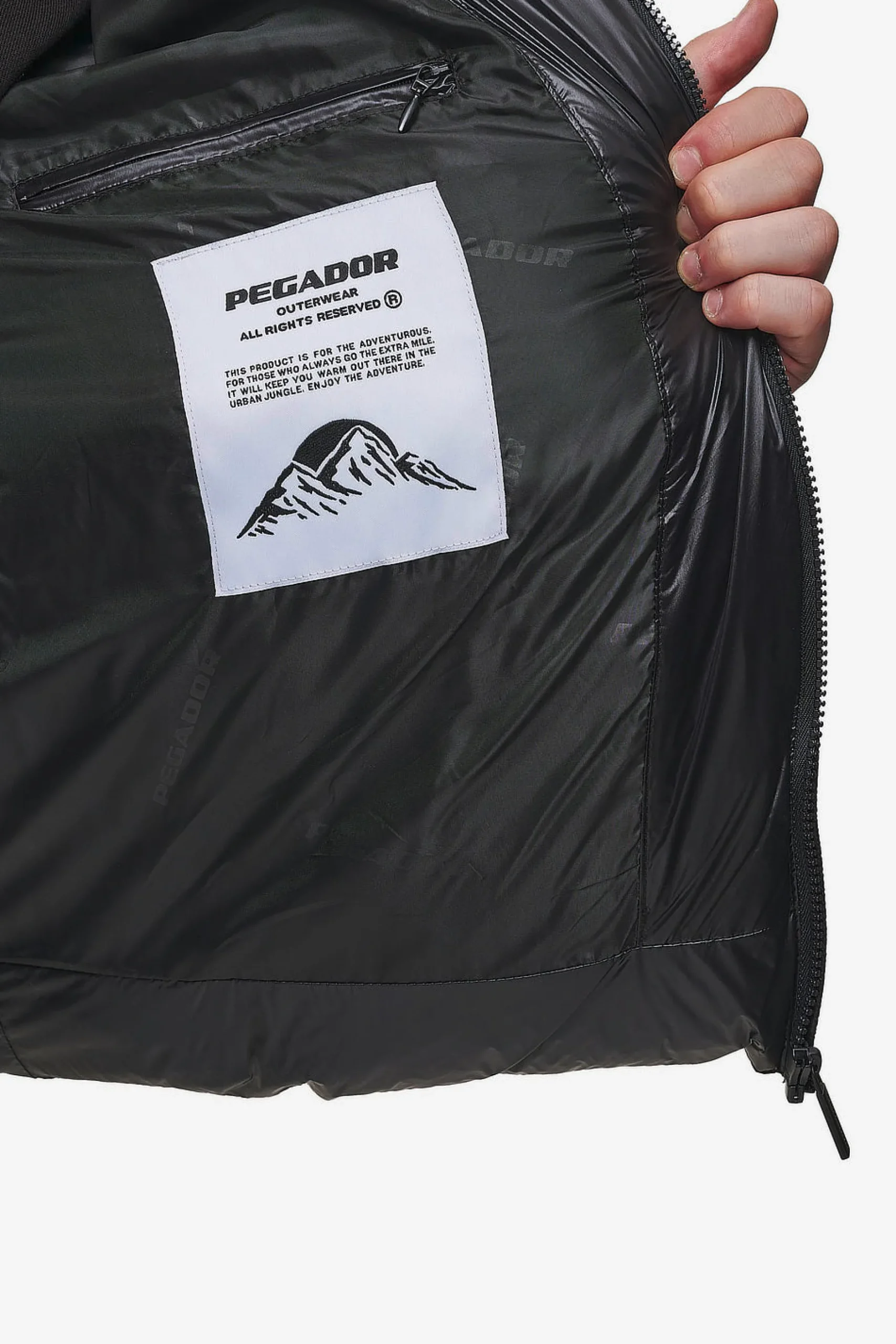 Pegador Jackets|Solin Light Glossy Puffer Jacket Black