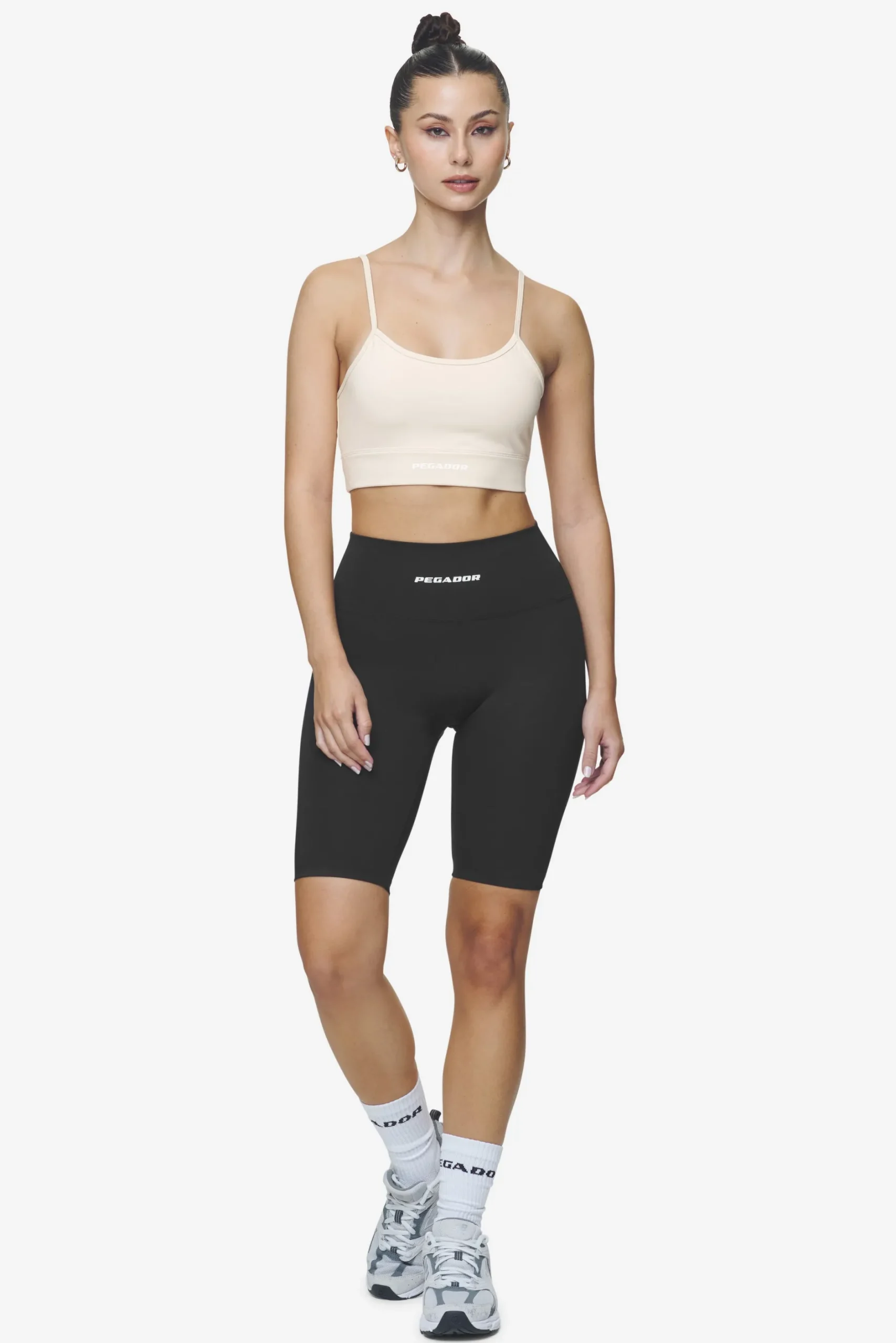 Pegador Tops|Taja Sport Bra White Coast sand