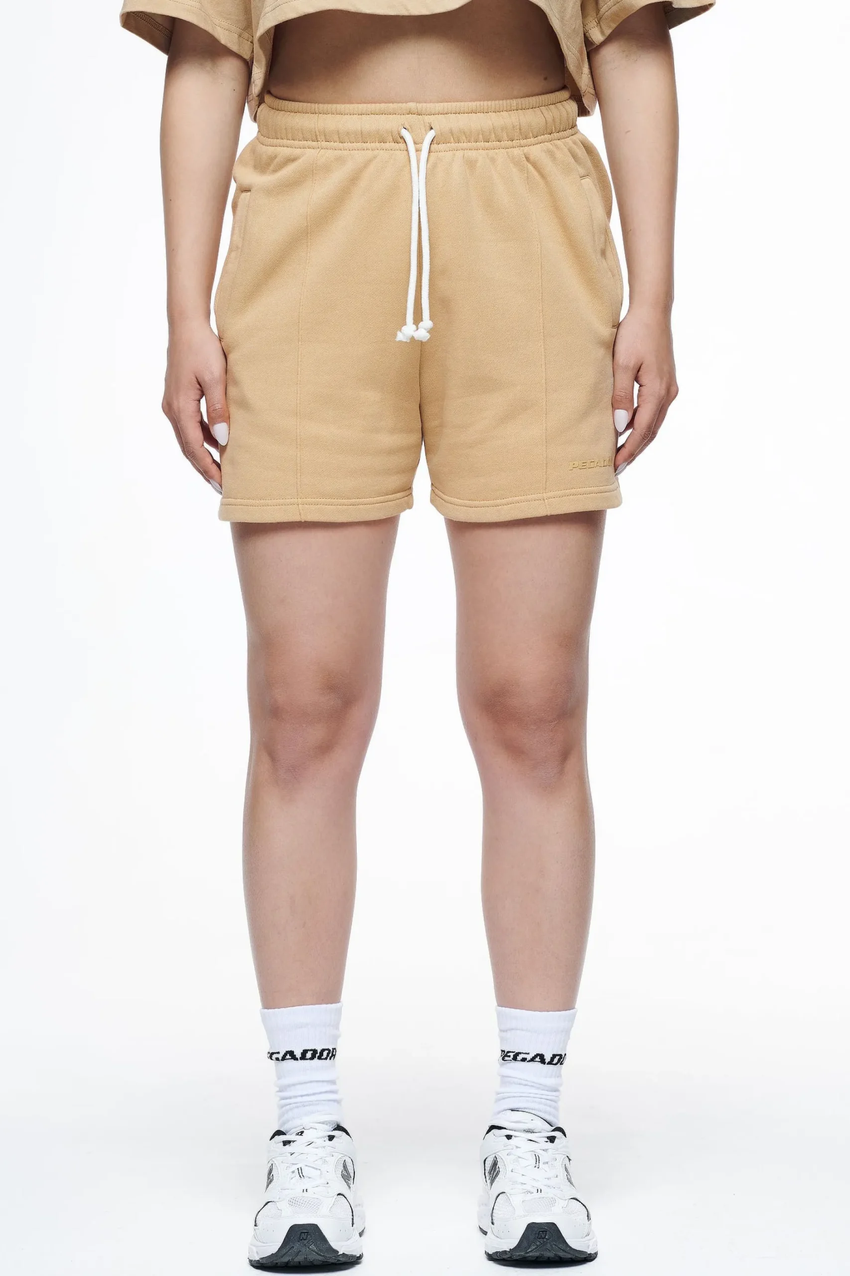 Pegador Shorts|Umbria High Waisted Shorts Vintage Washed Espresso Gum