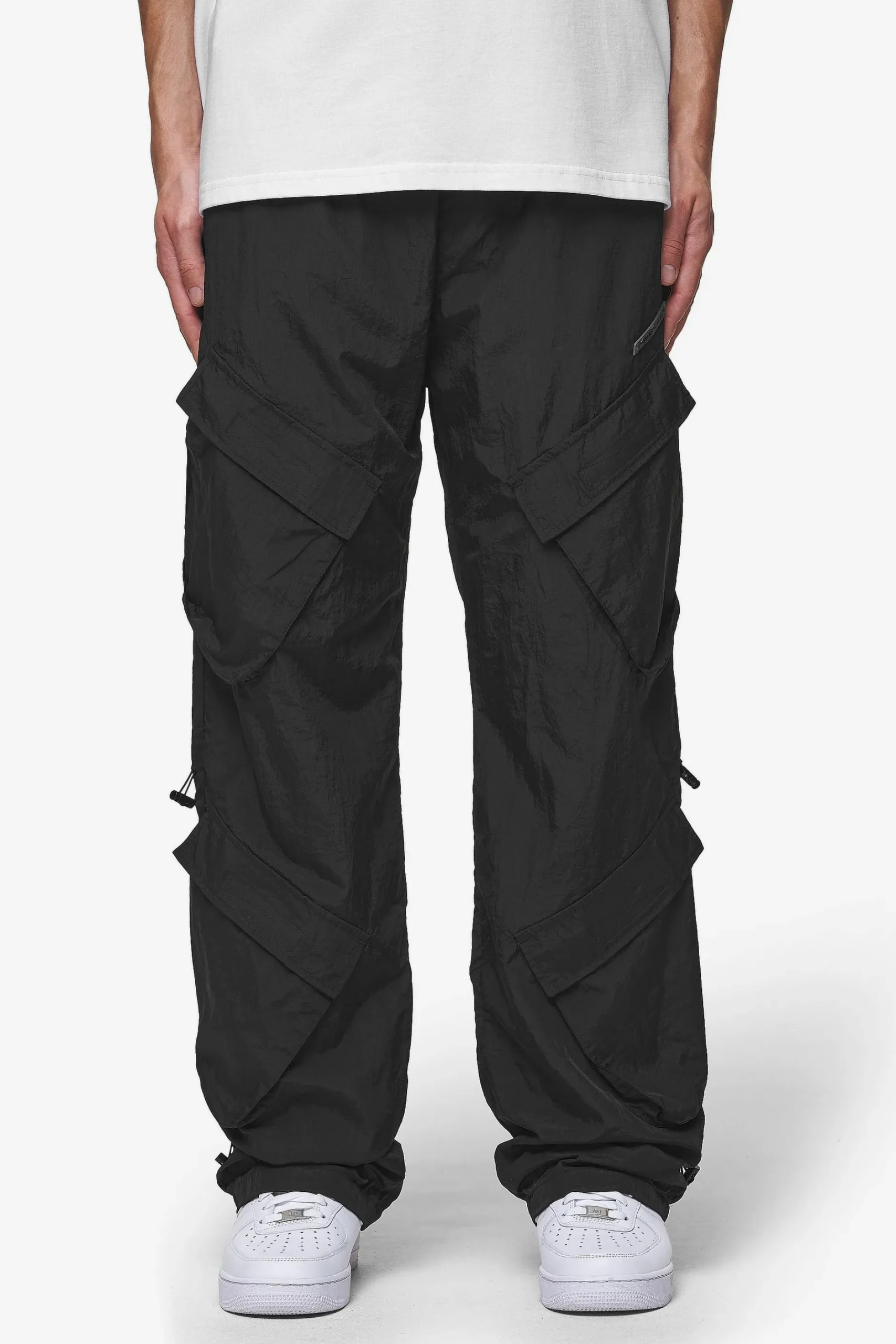 Pegador Cargos|Varick Wide Tech Cargo Pants Black