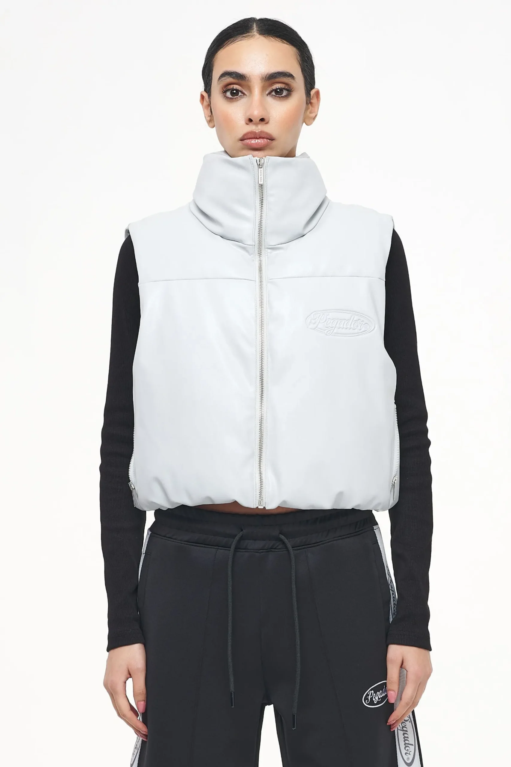 Pegador Vests|Zito Cropped Faux Leather Vest Quiet Gray